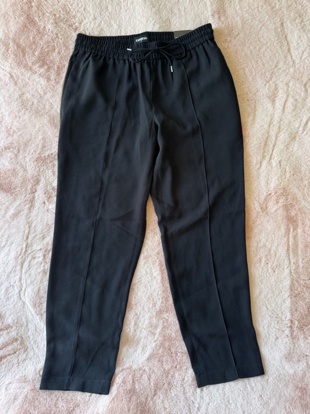 NWT Express Mid Rise Black Elastic Tie Waist Size Medium